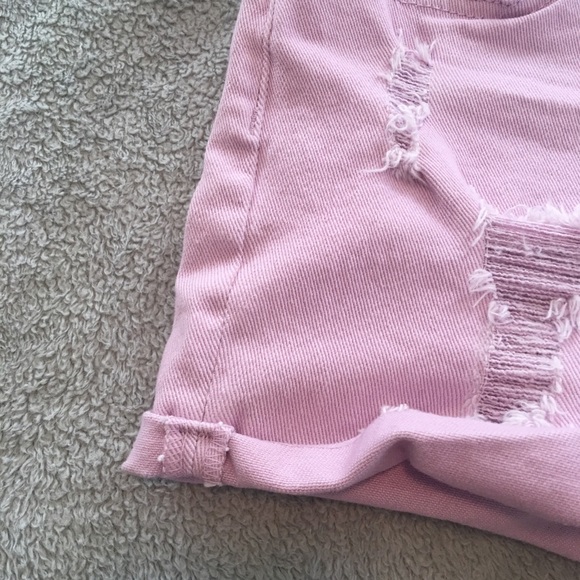 YMI Sz 3 NWT Stretch High Rise Denim Shorts. Lilac - Picture 3 of 9